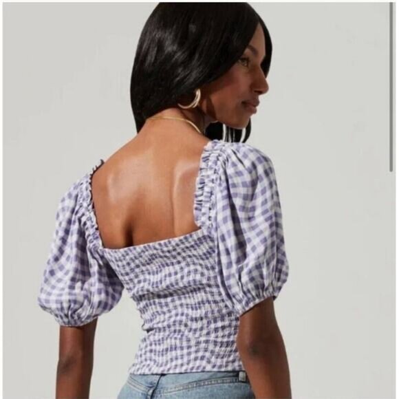 Astr Ruched Smocked Puff Sleeve Top Size XS - Picture 2 of 6